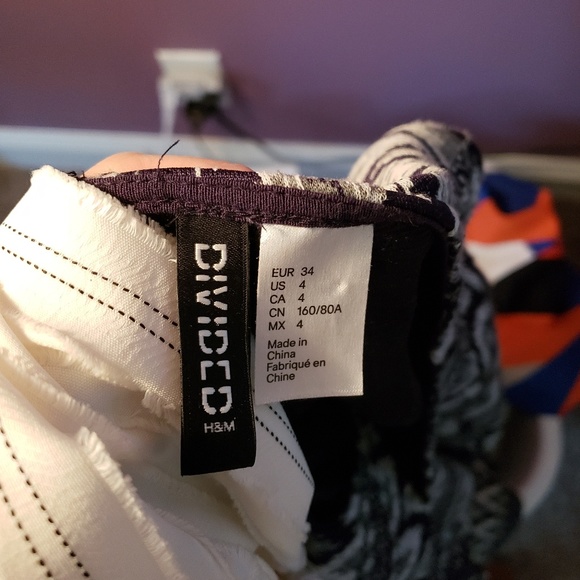 Dress - Picture 4 of 4